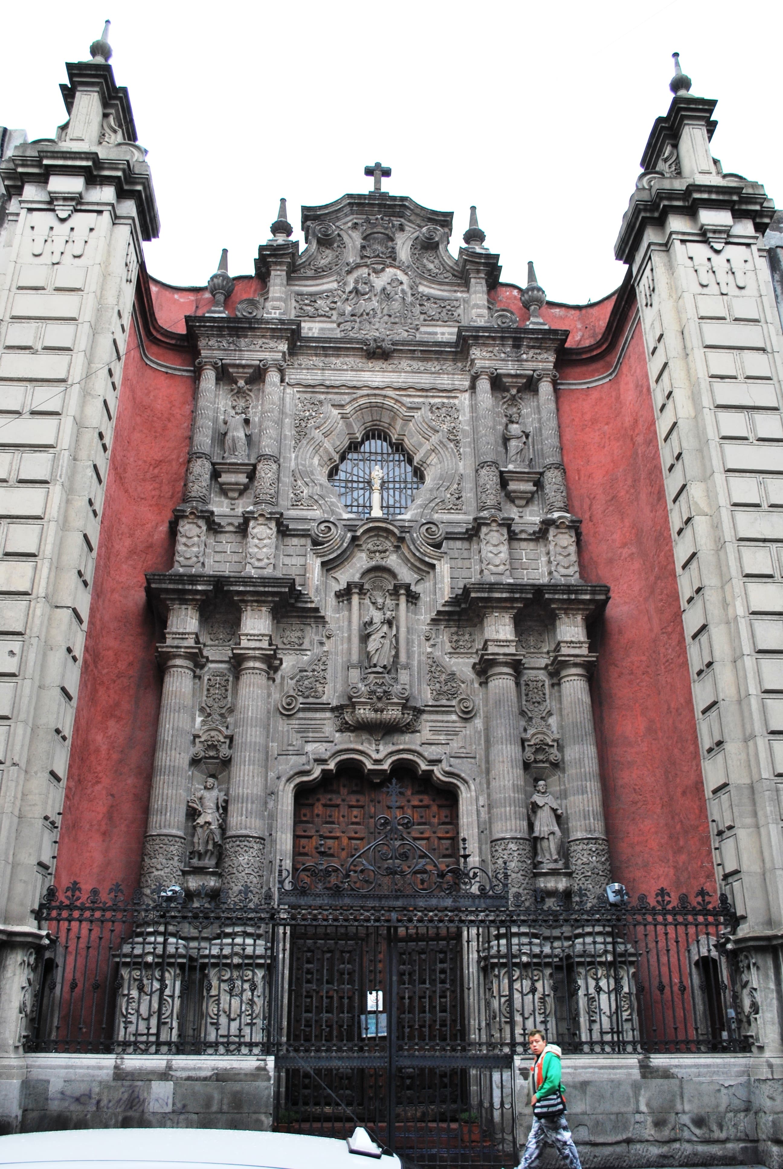 la enseñanza church